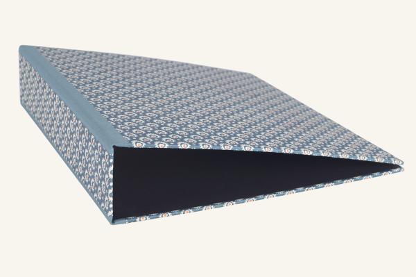 Blue folder "Fips", handmade